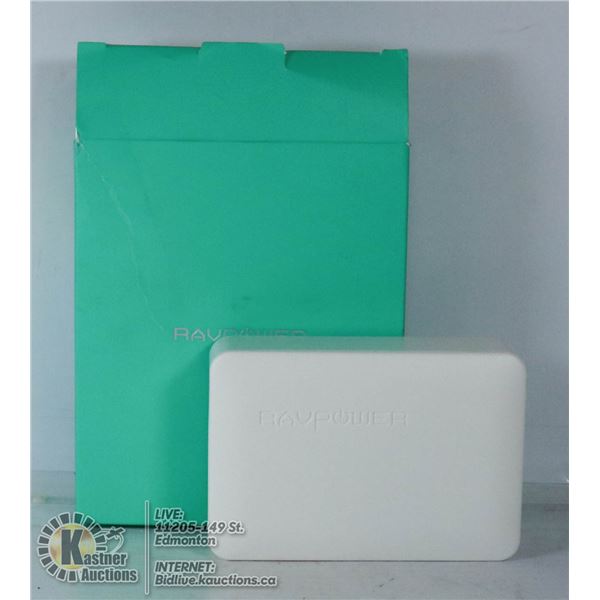 60 W 12 AMP 6 PORT USB WALL CHARGER.