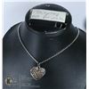 Image 1 : HEART SHAPED RHINESTONE LINED PENDANT & CHAIN
