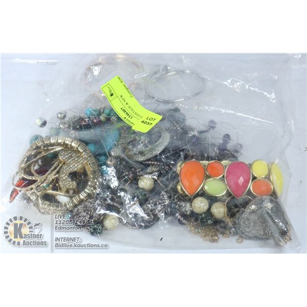 ASSORTED COSTUME & NEW JEWELRY