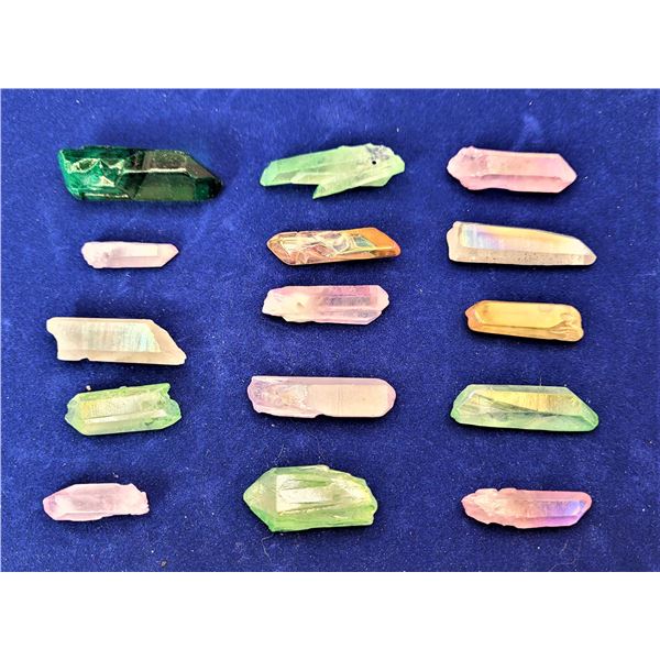18)  LOT OF 15 ASSORTED QUARTZ HEALING STONE