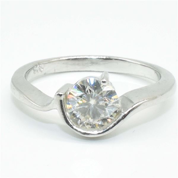 SV-82 SILVER  MOISSANITE ( ROUND 7X7 MM) RING