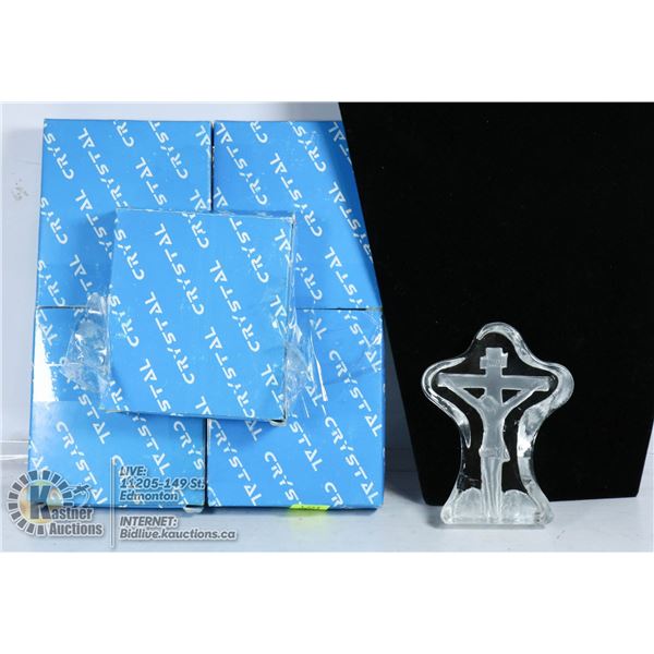 LOT OF 5 CRYSTAL ENGRAVED DECOR.