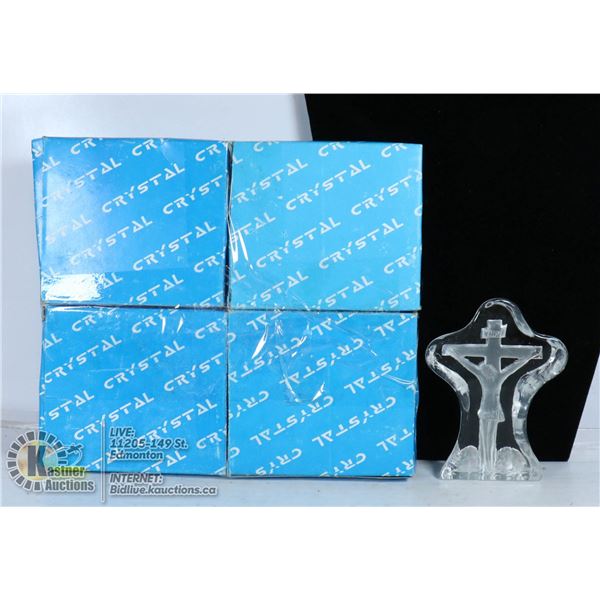 LOT OF 4 CRYSTAL ENGRAVED DECOR.