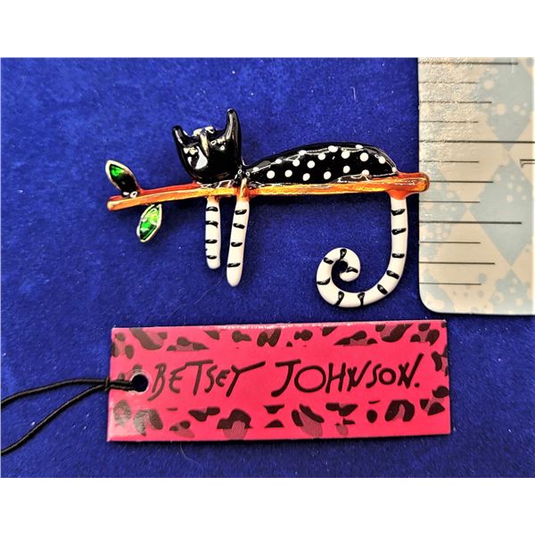 8) FROM DESIGNER BETSEY JOHNSON BLACK AND