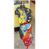 Image 1 : 2 CHILDREN LIFE JACKETS