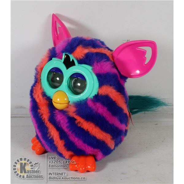 NEON FURBY VINTAGE