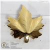 Image 1 : A GOLD CANADIAN MAPLE LEAF