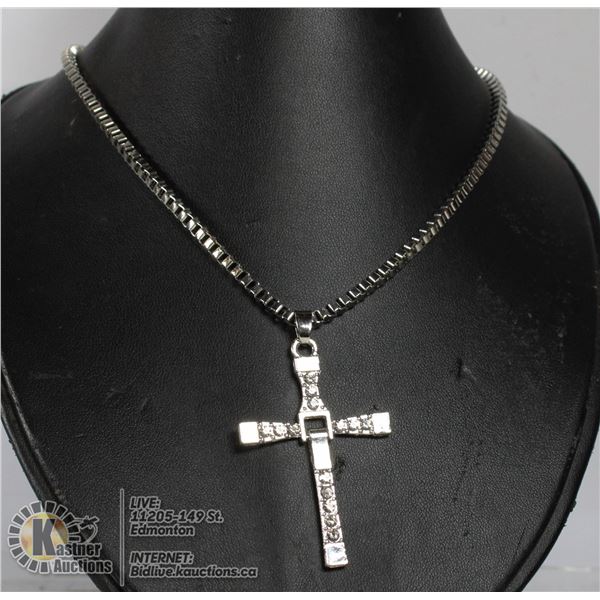 SILVER ALLOY CROSS NECKLACE
