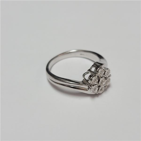 BZ390-147 SILVER 7 DIAMOND RING