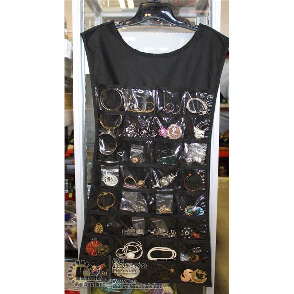 LARGE LOT OF VARIOUS JEWELRY