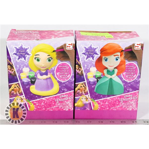 NEW DISNEY PAINT AND PLAY FIGURES SET. 2 FIGURES
