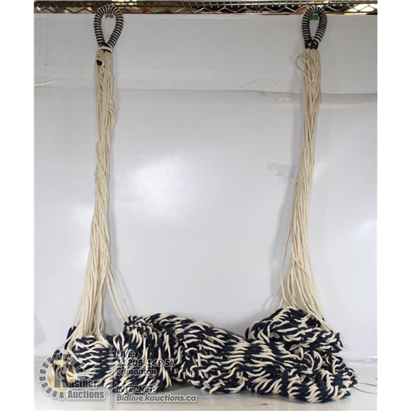 LARGE BLUE & WHITE HAMMOCK
