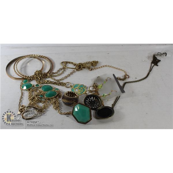 BOX OF GREEN AND GOLD TONE EARRINGS