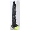 Image 1 : BLACK TOTEM POLE