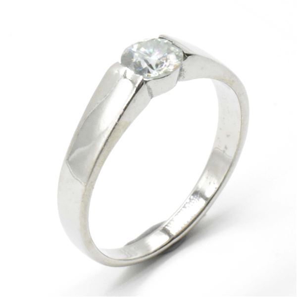 EC63 SILVER MOISSANITE (ROUND 5 MM) RING