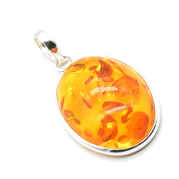 EC70 SILVER AMBER (RECONSTITUTED) PENDANT