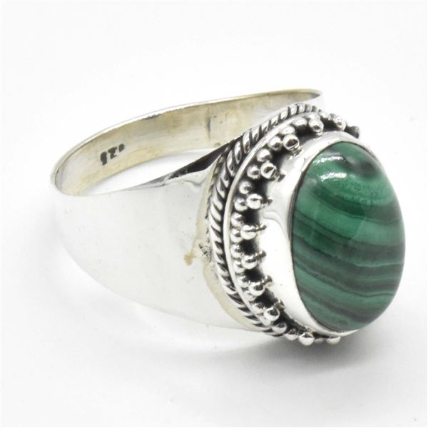 EC76 SILVER MELAKITE RING