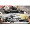 Image 1 : BOX LOT OF WORK GLOVES