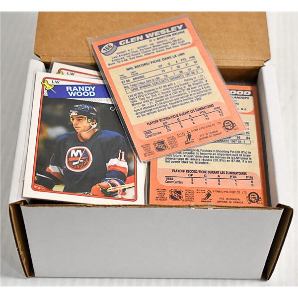 250 X  HOCKEY CARDS 1988-89 ESTATE