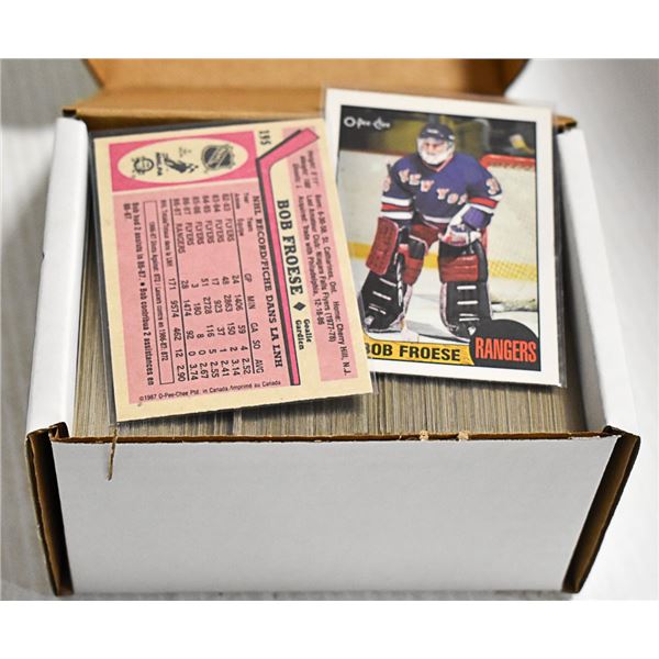 250 X  HOCKEY CARDS 1987-88 ESTATE