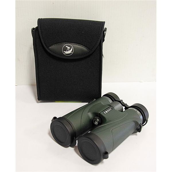 C SKY 10 X 42 BINOCULARS WITH CASE