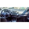 Image 12 : 2010 MITSUBISHI OUTLANDER ES SUV
