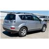 Image 15 : 2010 MITSUBISHI OUTLANDER ES SUV