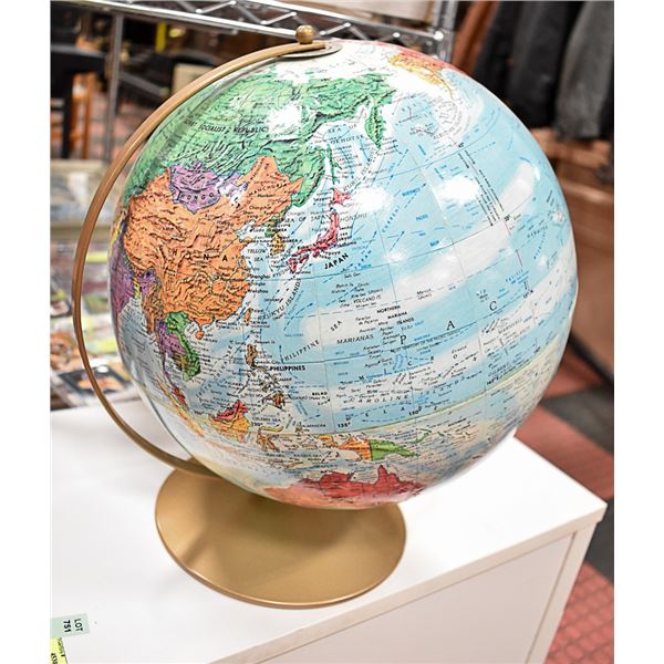 VINTAGE GLOBE
