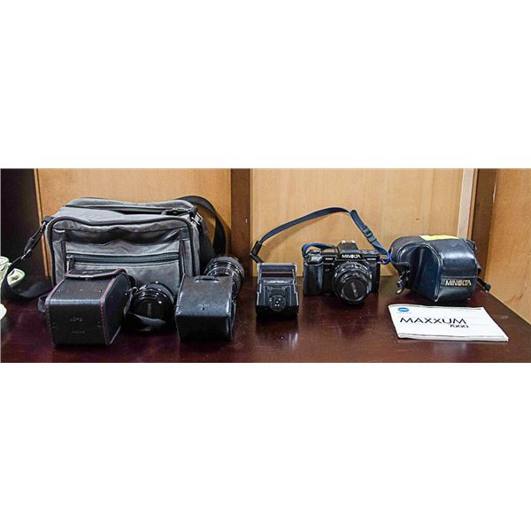 MINOLTA MAXXUM 7000 FILM CAMERA WITH 2 EXTRA