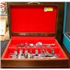Image 1 : WOOD BOX OF FLATWARE