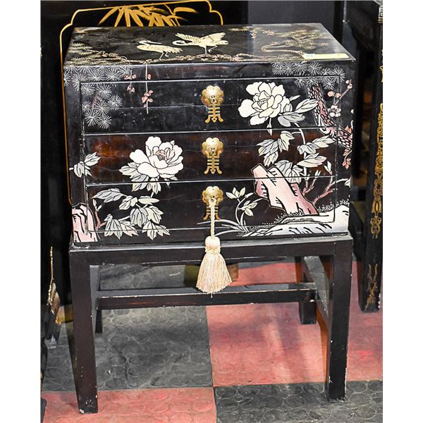BLACK ASIAN DECORATIVE SIDE TABLE