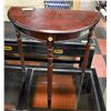 Image 1 : BROWN SIDE TABLE