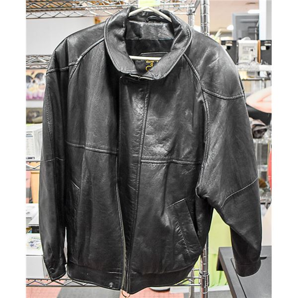 LEATHER JACKET SIZE 42