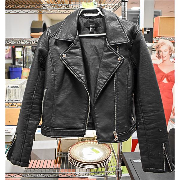 FOREVER 21 BLACK SIZE LARGE JACKET