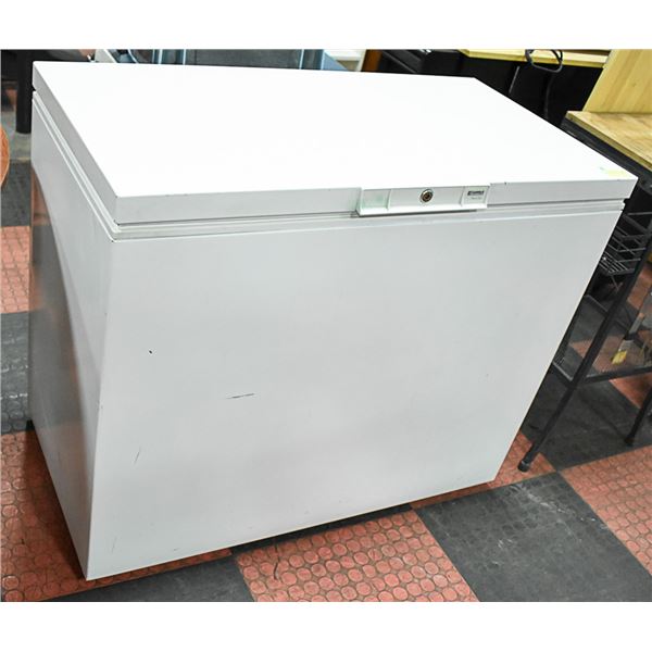 KENMORE 10 CUBIC FT FREEZER