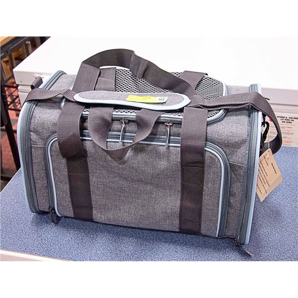 NEW PET CARRIER