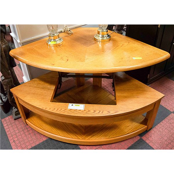 COLLAPSIBLE TRIANGLE COFFEE TABLE