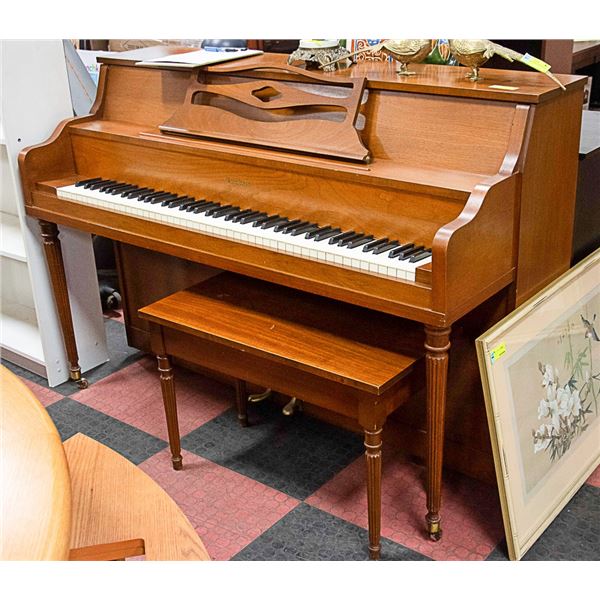 STAND UP PIANO - BROWN WITH PIANO BENCH