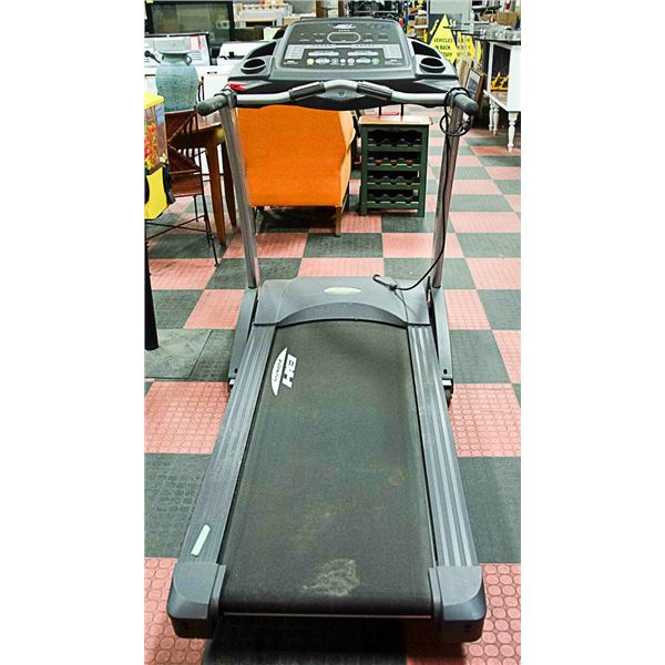BH FITNESS TREADMILL