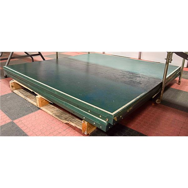 PING PONG TABLE ****AS IS ****