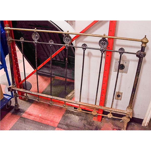 ANTIQUE HEADBOARD(PARTS MISSING)