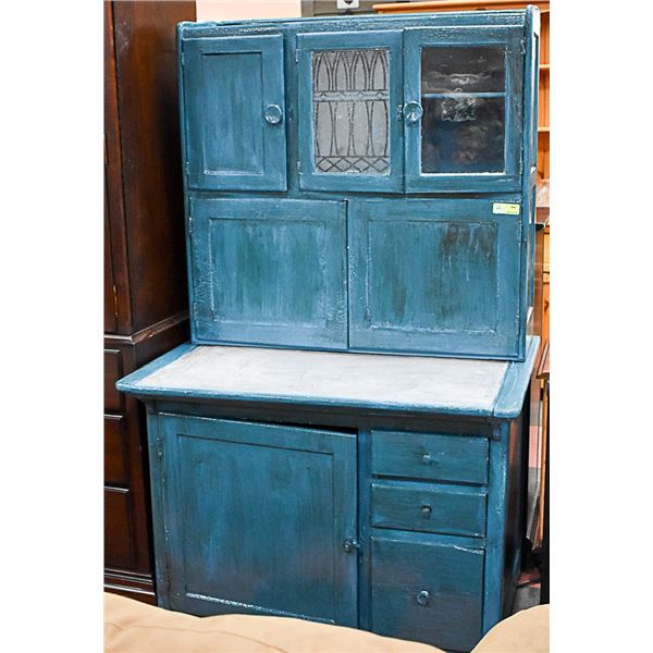 ANTIQUE HOOSIER CABINET