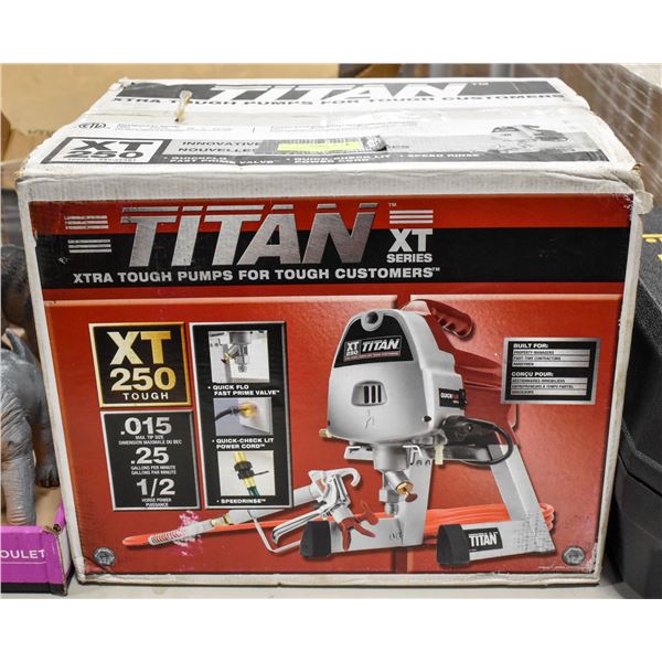 TITAN PAINT SPRAYER