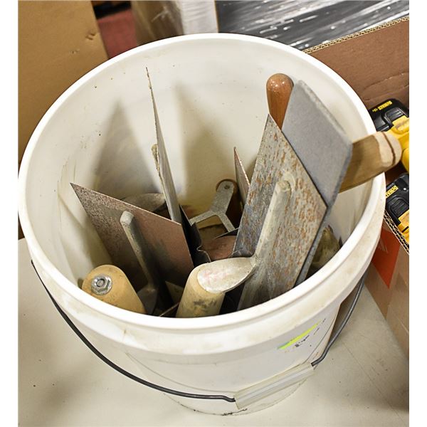 BUCKET OF TROWELS