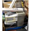 Image 1 : PALLET OF HOUSEHOLD MISC