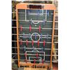 Image 1 : FOOSEBALL TABLE