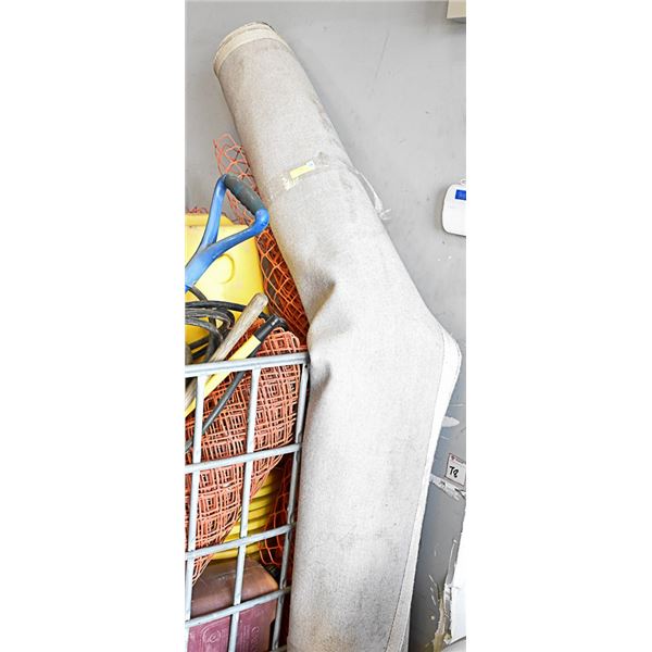 8 X 10 S CARPET FROM SHOWHOME