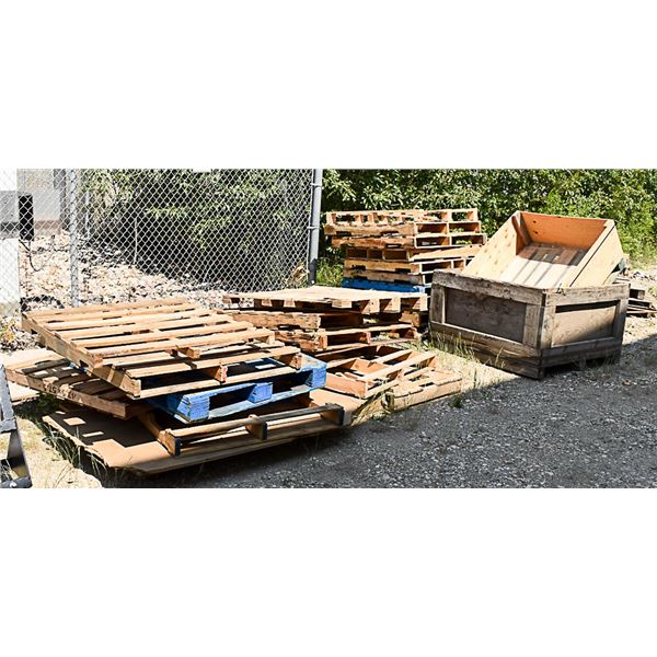 LARGE LOT WITH ASSORTED WOOD PALLETS, CRATES,