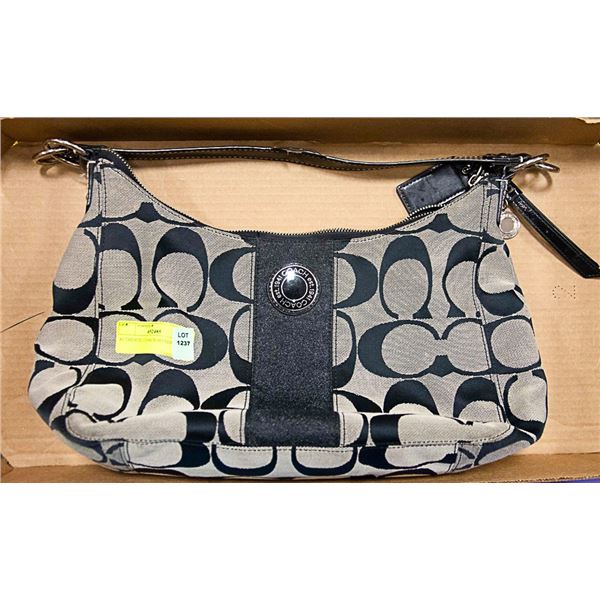 AUTHENTIC COACH HANDBAG