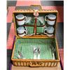 Image 1 : NEW WICKER PICNIC BASKET ,SETTINGS FOR 4,